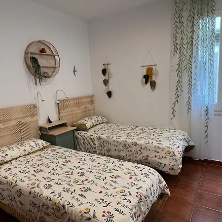 Old Town Apartment *