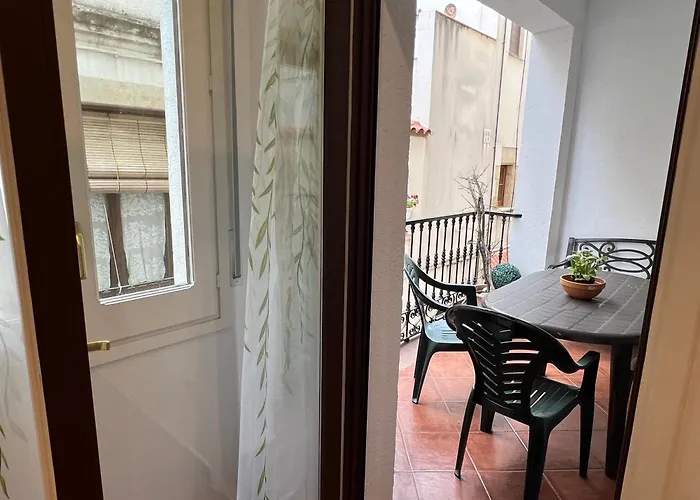 Old Town 100m From - 3 Bedrooms